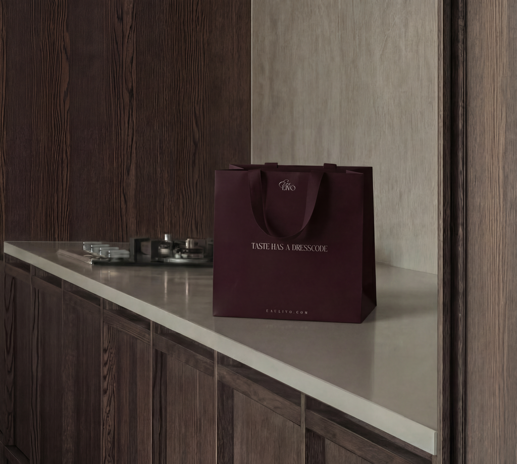 Luxury gift bag for olive oil